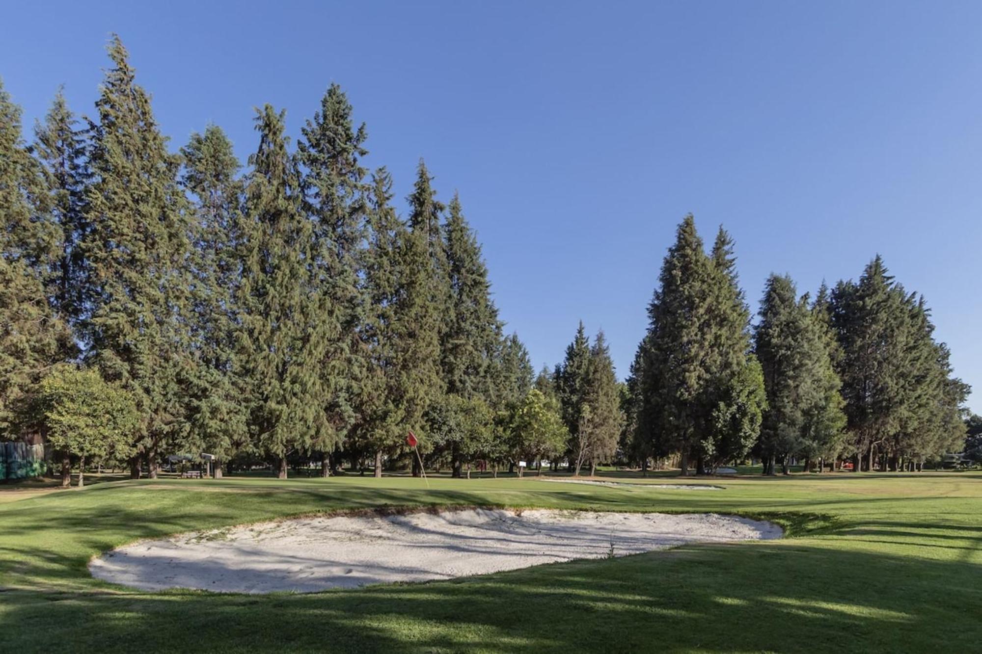 Capital O La Huerta Golf & Hotel Cholula Exterior photo